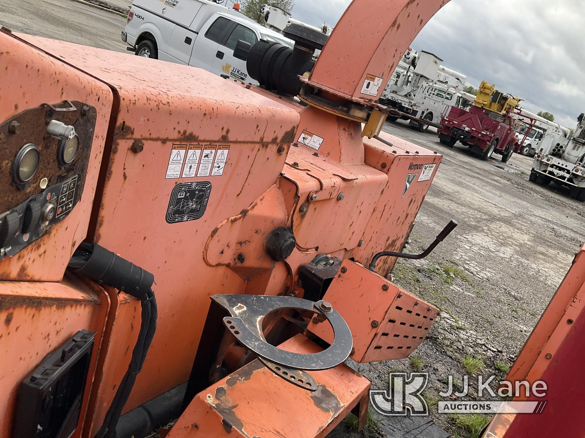(Kansas City, MO) 2011 Vermeer BC1000XL Chipper (12in Drum) Not Running, Condition Unknown, Bad Engi