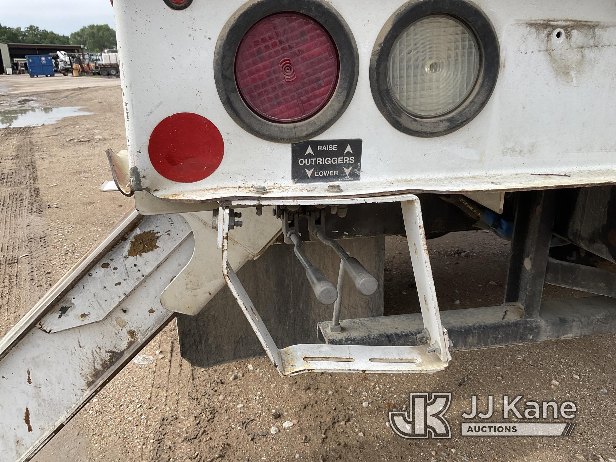 (Cypress, TX) Altec DC47-TR, Digger Derrick rear mounted on 2018 Freightliner M2 106 Flatbed/Utility