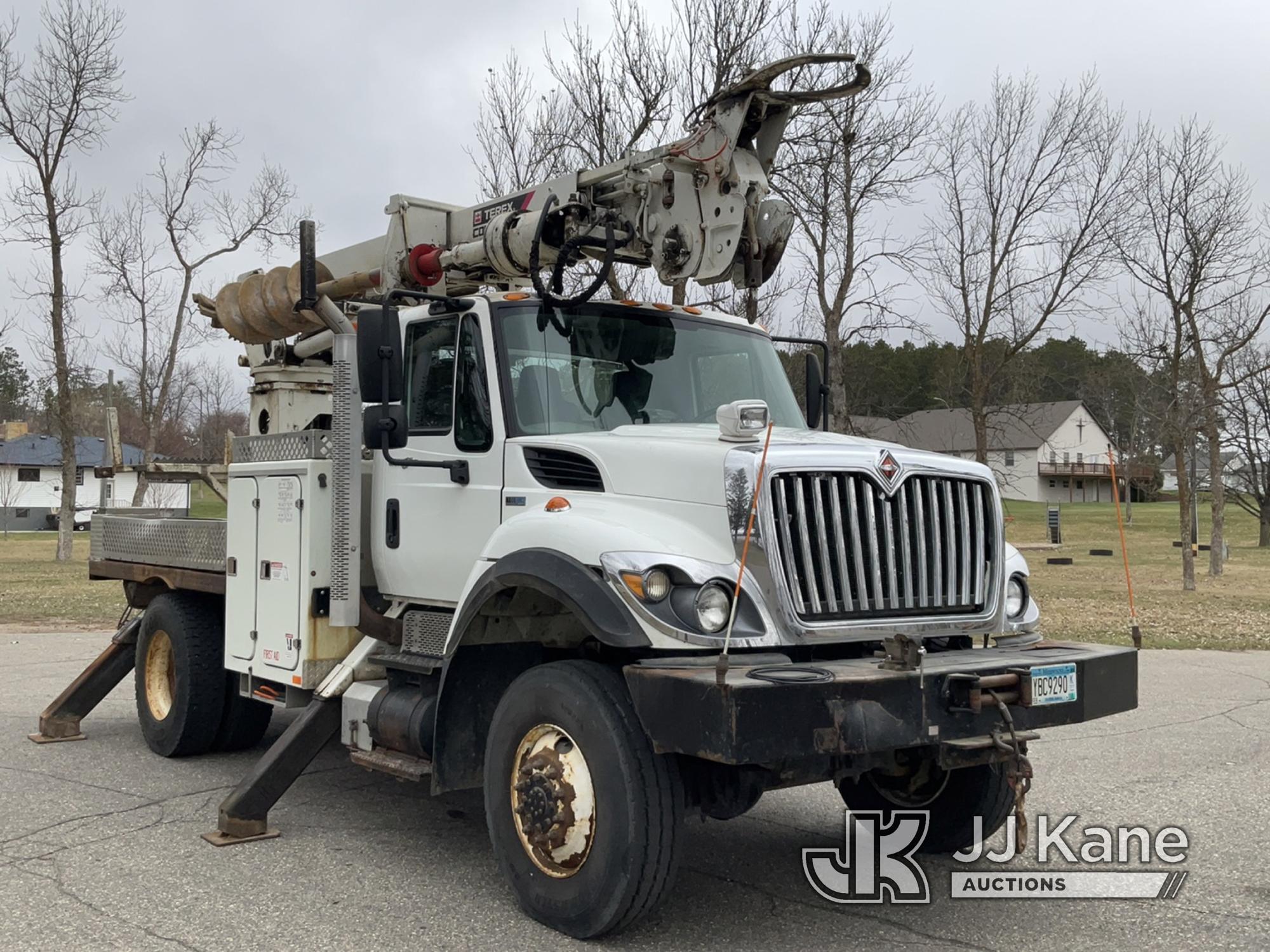 (Bagley, MN) Terex Commander C4042, Digger Derrick rear mounted on 2012 International 7400 4x4 Flatb