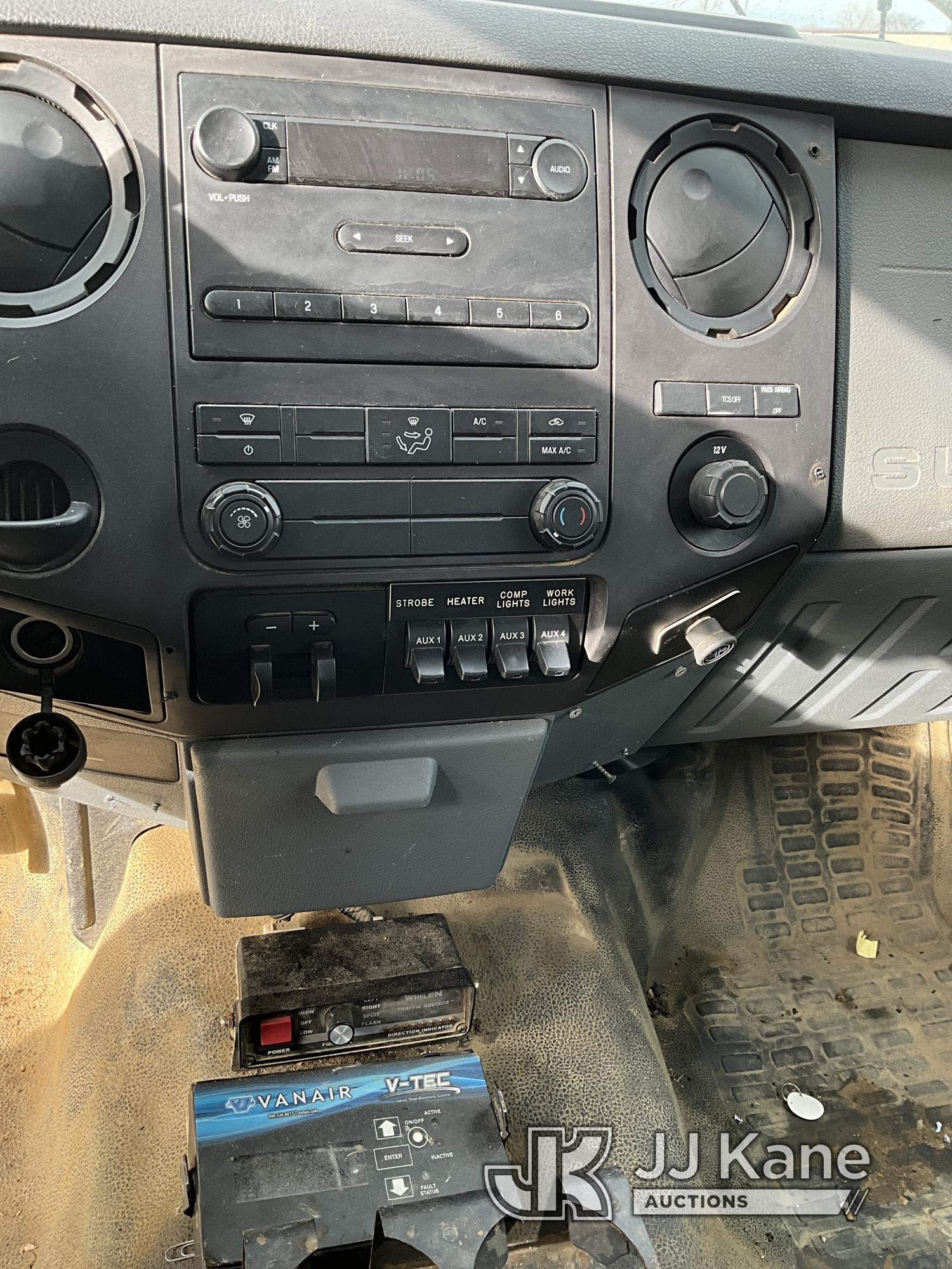 (South Beloit, IL) 2011 Ford F-550 Enclosed Service Truck Not Running, Condition Unknown.