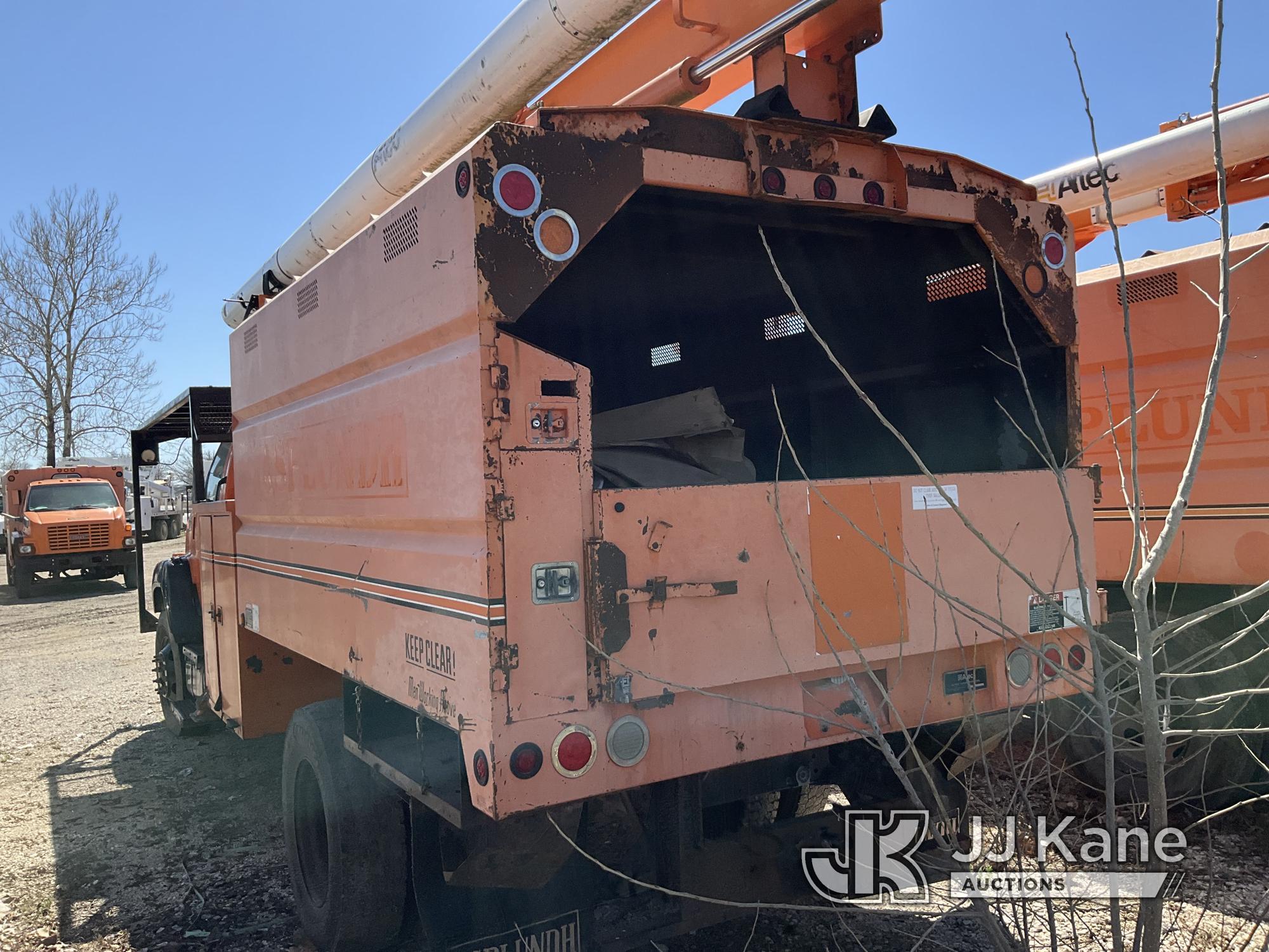 (Kansas City, MO) Altec LRV 55, Over-Center Bucket Truck mounted behind cab on 2005 GMC C7500 Chippe