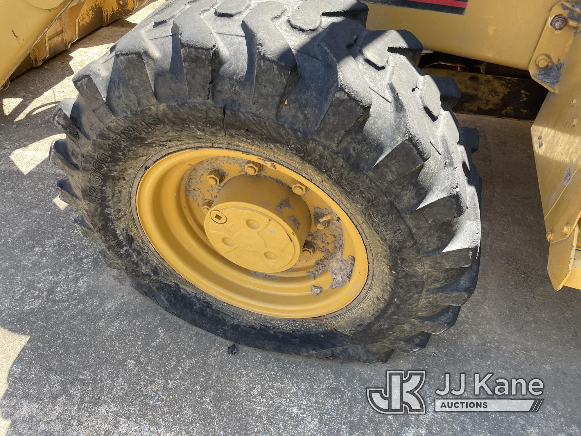 (Chattanooga, TN) 1995 Caterpillar 416B 4x4 Tractor Loader Backhoe Jump Starts, Runs & Operates