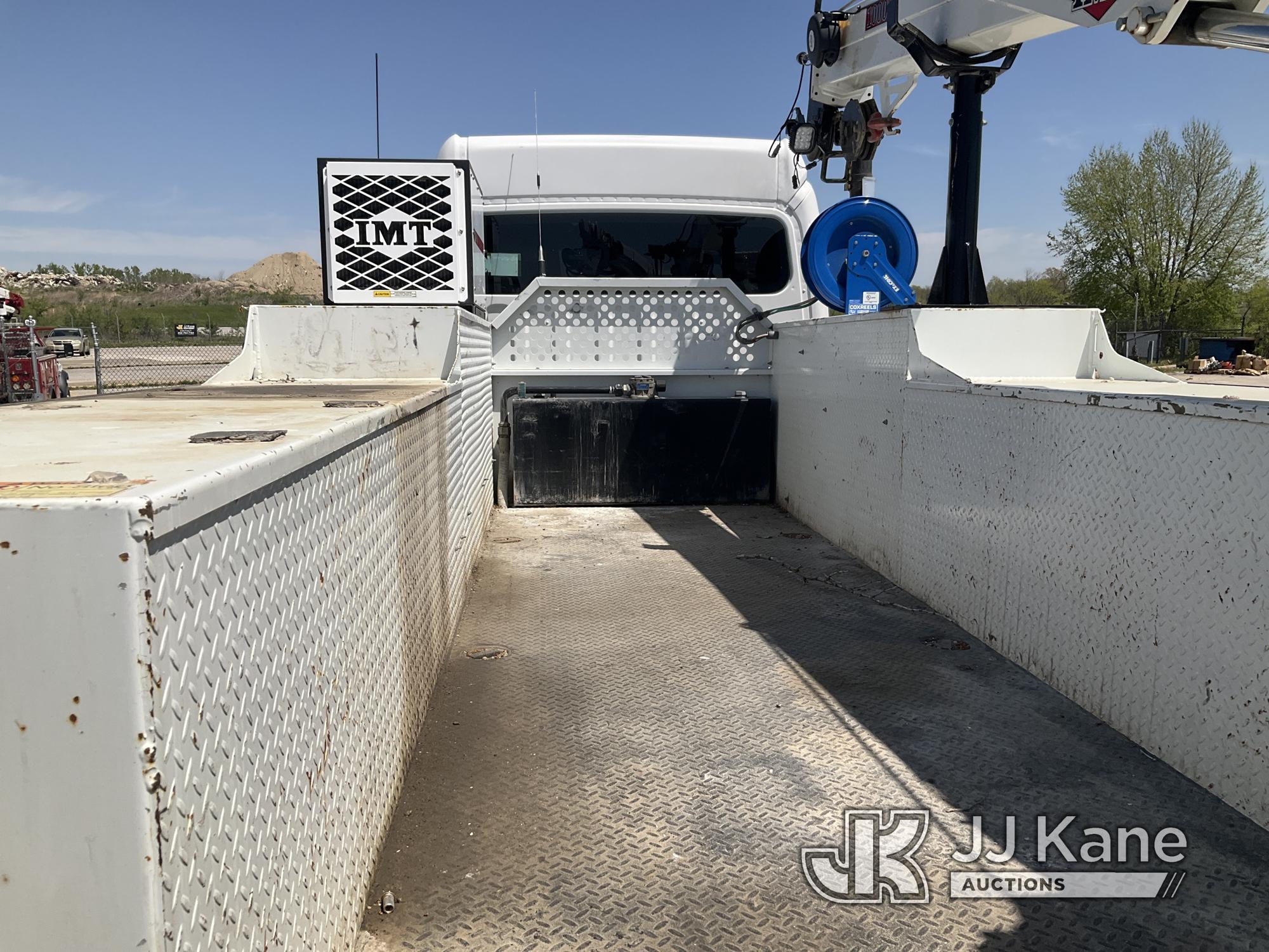 (Kansas City, MO) 2017 Freightliner 108SD Crew-Cab Mechanics Truck Runs & Moves