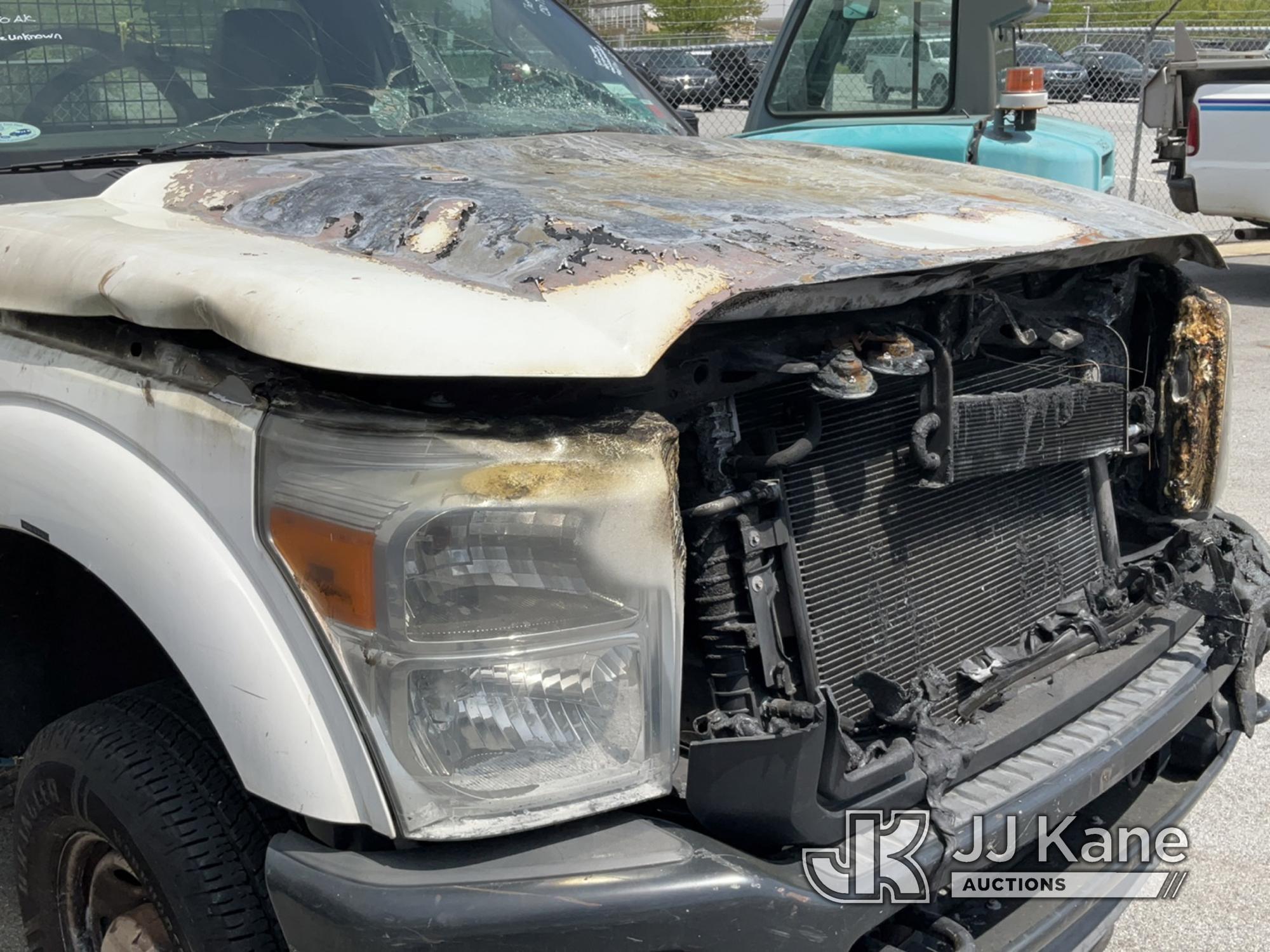 (Chester Springs, PA) 2016 Ford F250 4x4 Pickup Truck Fire Damaged, Not Running, Condition Unknown,