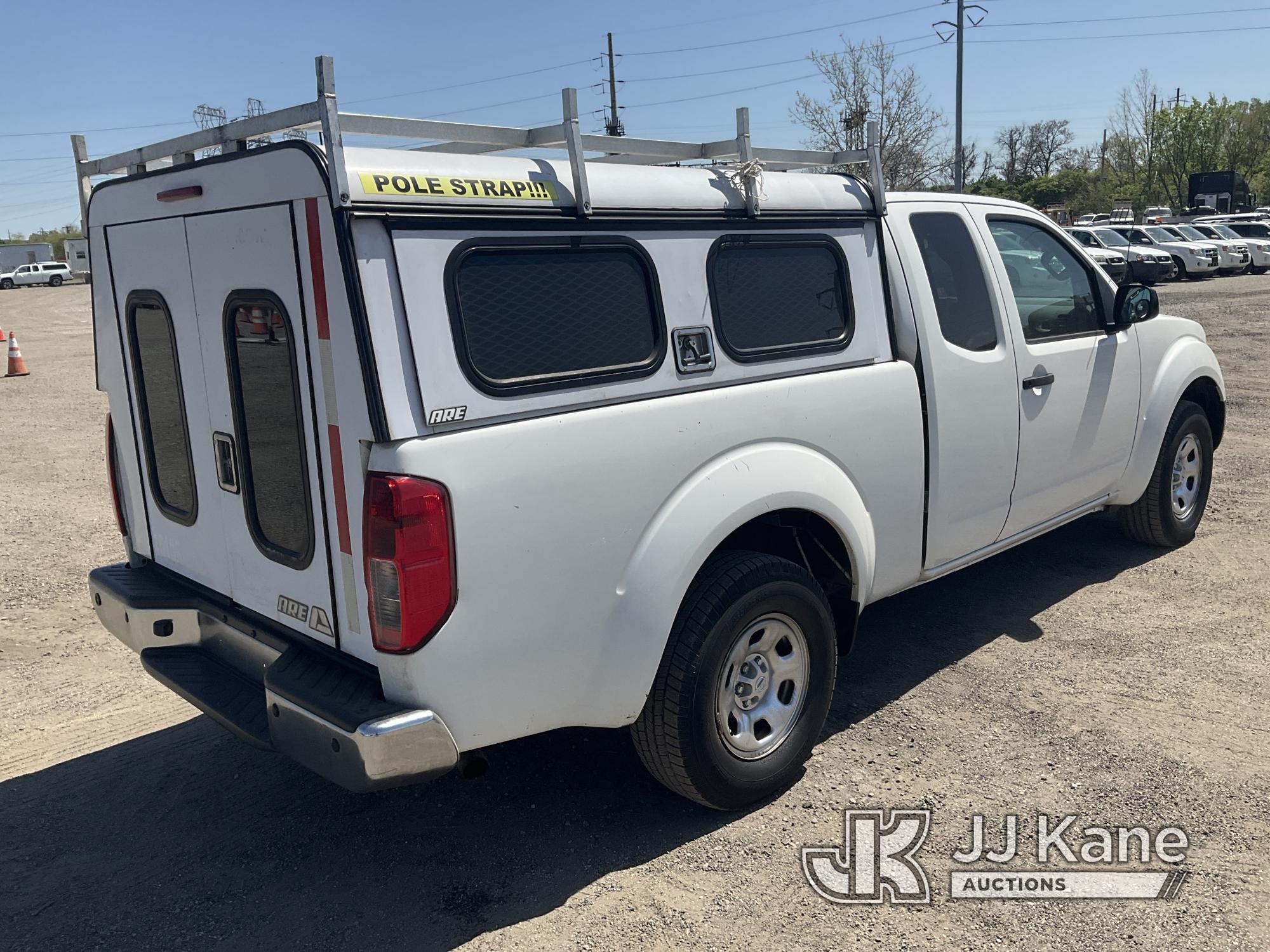 (Plymouth Meeting, PA) 2016 Nissan Frontier Extended-Cab Pickup Truck Runs & Moves, Body & Rust Dama