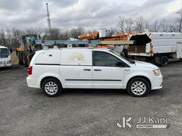 (Ashland, OH) 2014 RAM C/V Mini Cargo Van Runs & Moves