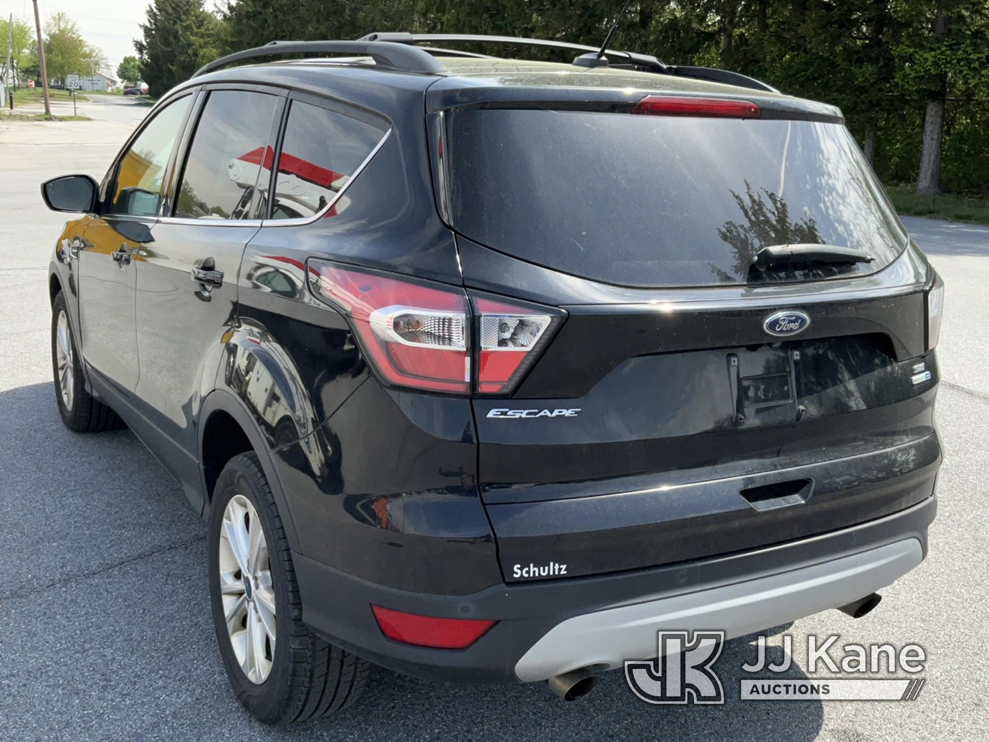 (Chester Springs, PA) 2017 Ford Escape 4x4 4-Door Sport Utility Vehicle Runs & Moves) (Body & Rust D