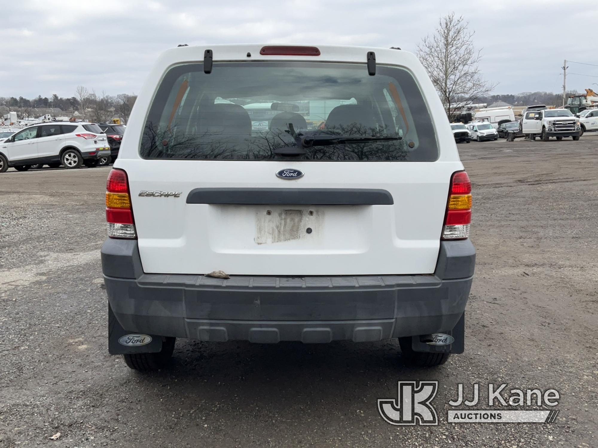 (Plymouth Meeting, PA) 2006 Ford Escape 4x4 4-Door Sport Utility Vehicle Runs & Moves, Body & Rust D
