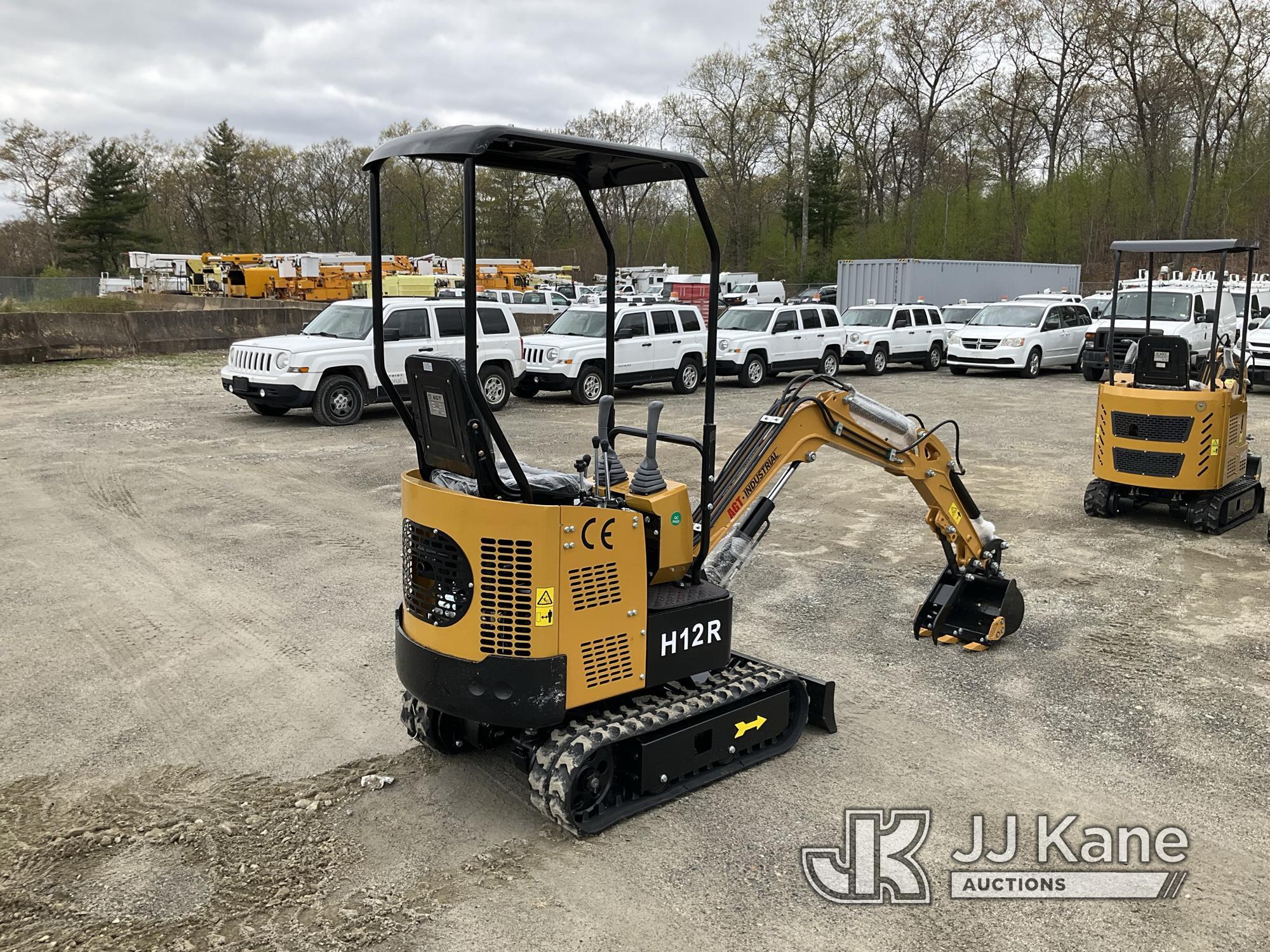 (Shrewsbury, MA) 2024 AGT H12R Mini Hydraulic Excavator New/Unused