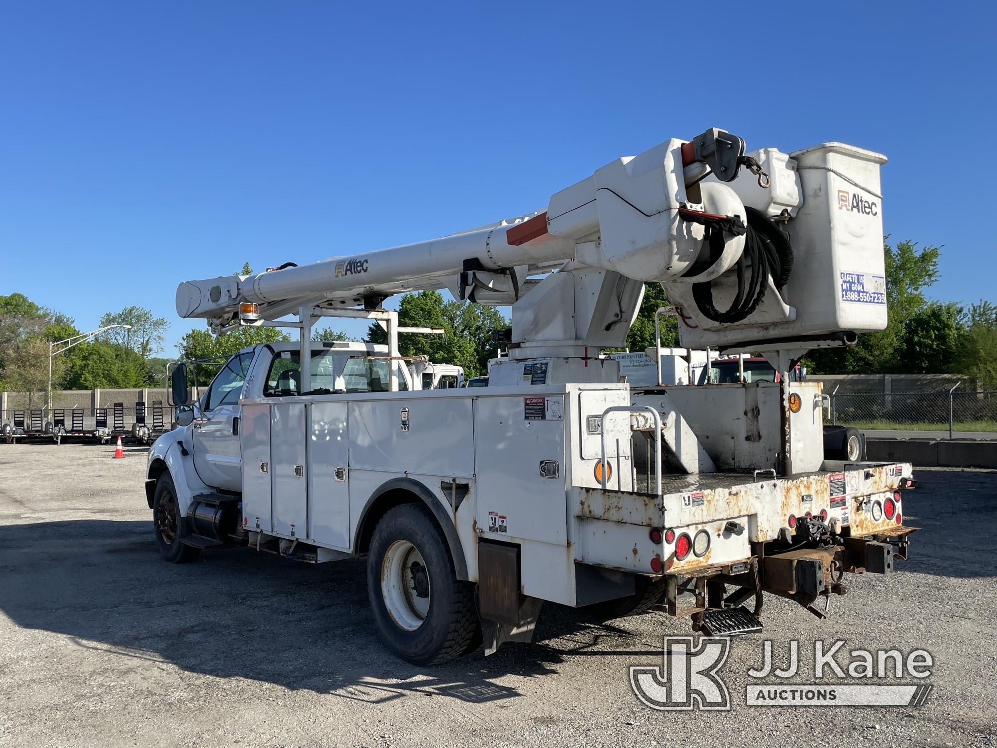 (Plymouth Meeting, PA) Altec AM55, Over-Center Material Handling Bucket Truck rear mounted on 2011 F