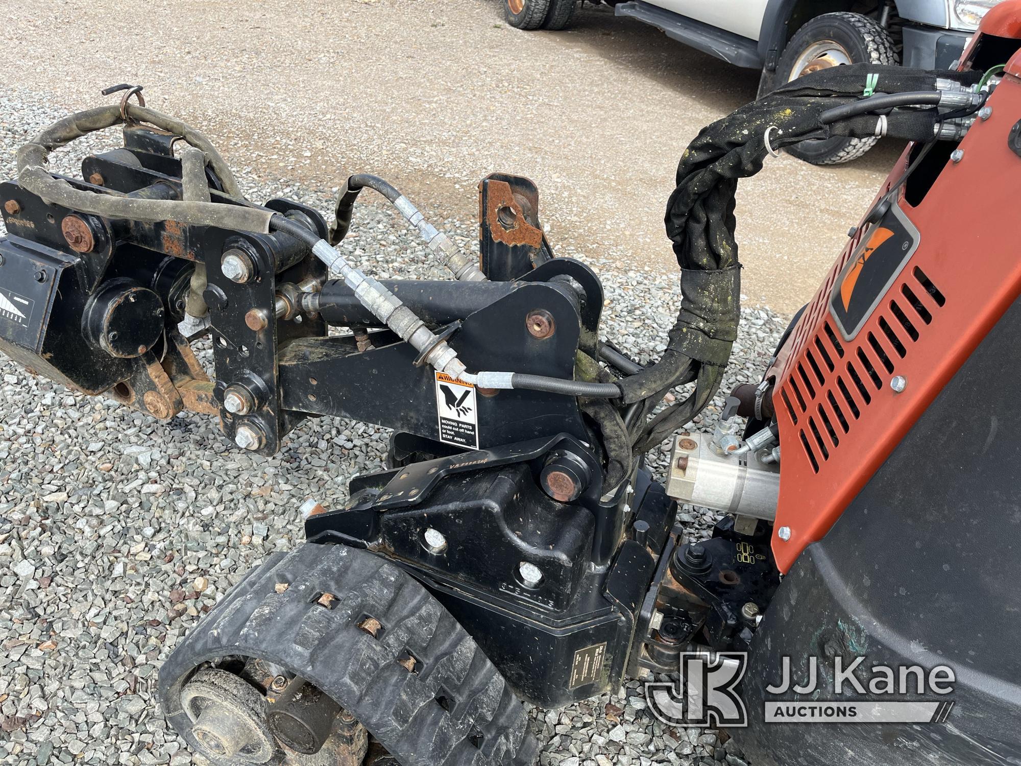(Smock, PA) 2010 Ditch Witch R300 Quad Track Cable Plow Runs Rough, Moves & Operates, Requires Jump