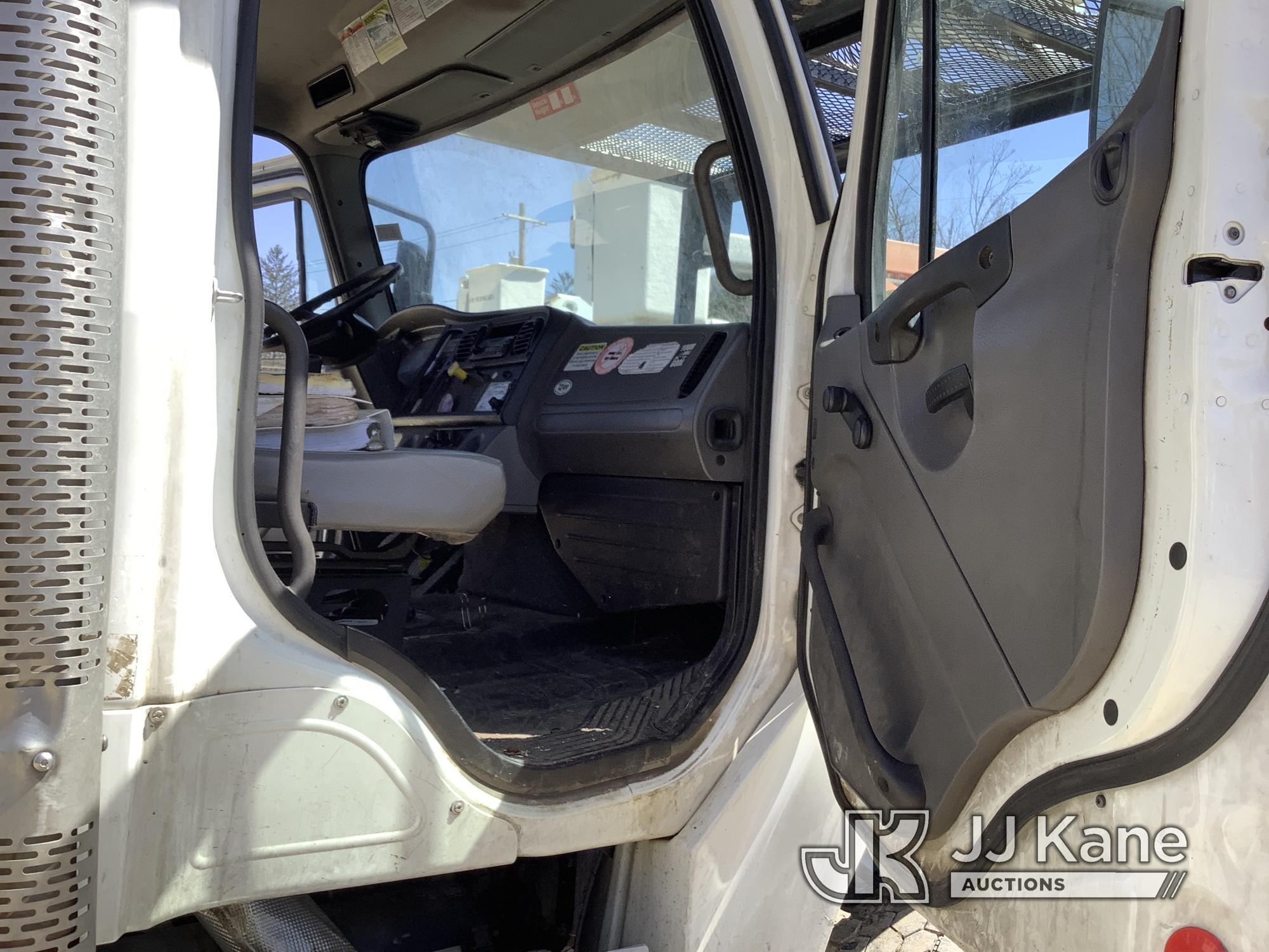 (Deposit, NY) Terex XT60-70, Over-Center Elevator Bucket rear mounted on 2014 Freightliner M2 106 4x