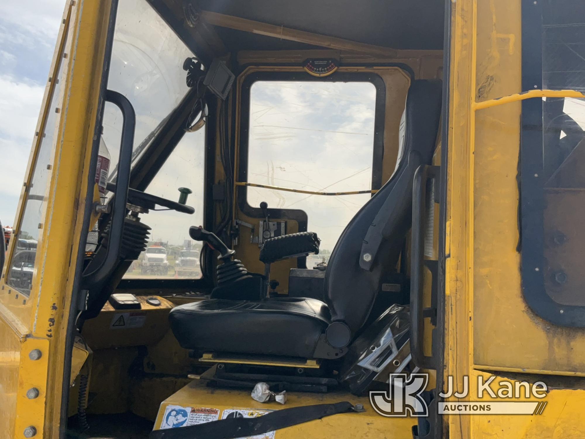 (Charlotte, MI) 2017 Geoboy Wheel Skid Steer Loader Runs, Moves, Head Condition Unknown, Rear Differ