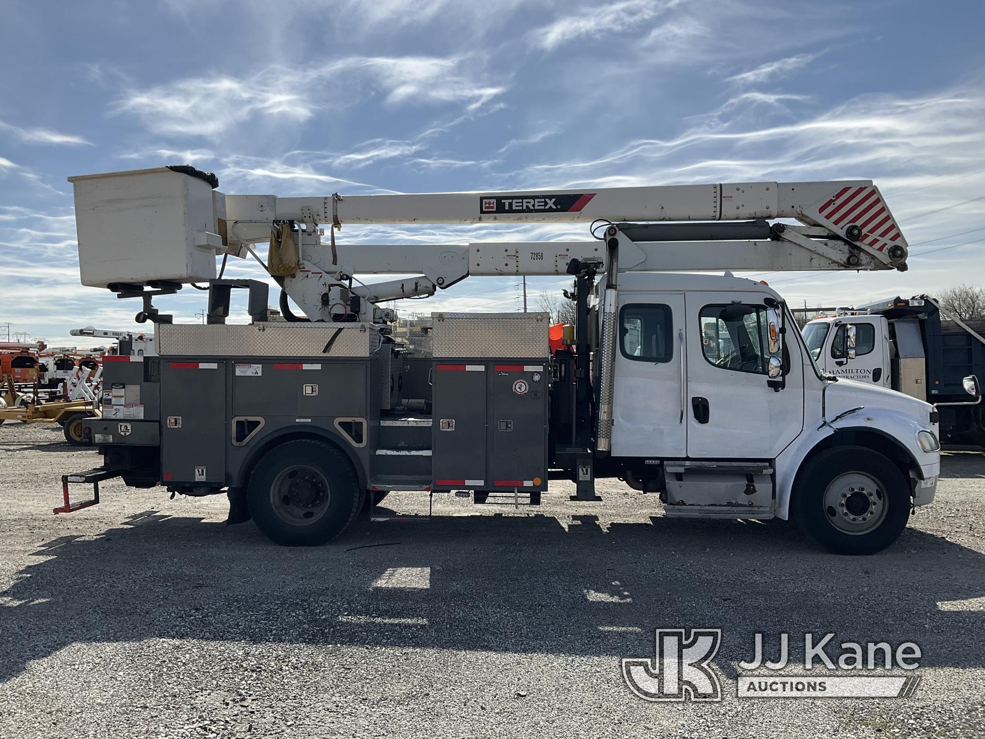 (Plymouth Meeting, PA) Terex Hi-Ranger HR-52M, Material Handling Bucket Truck center mounted on 2013