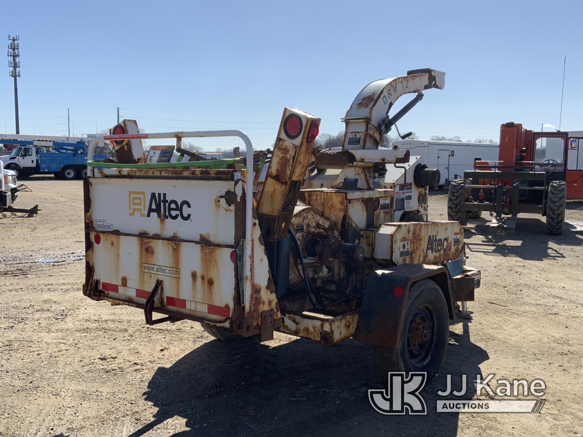 (Charlotte, MI) 2016 Altec DRM12 Chipper (12in Drum) Runs, Engine Noise, Jump to Start, No Key, Sell