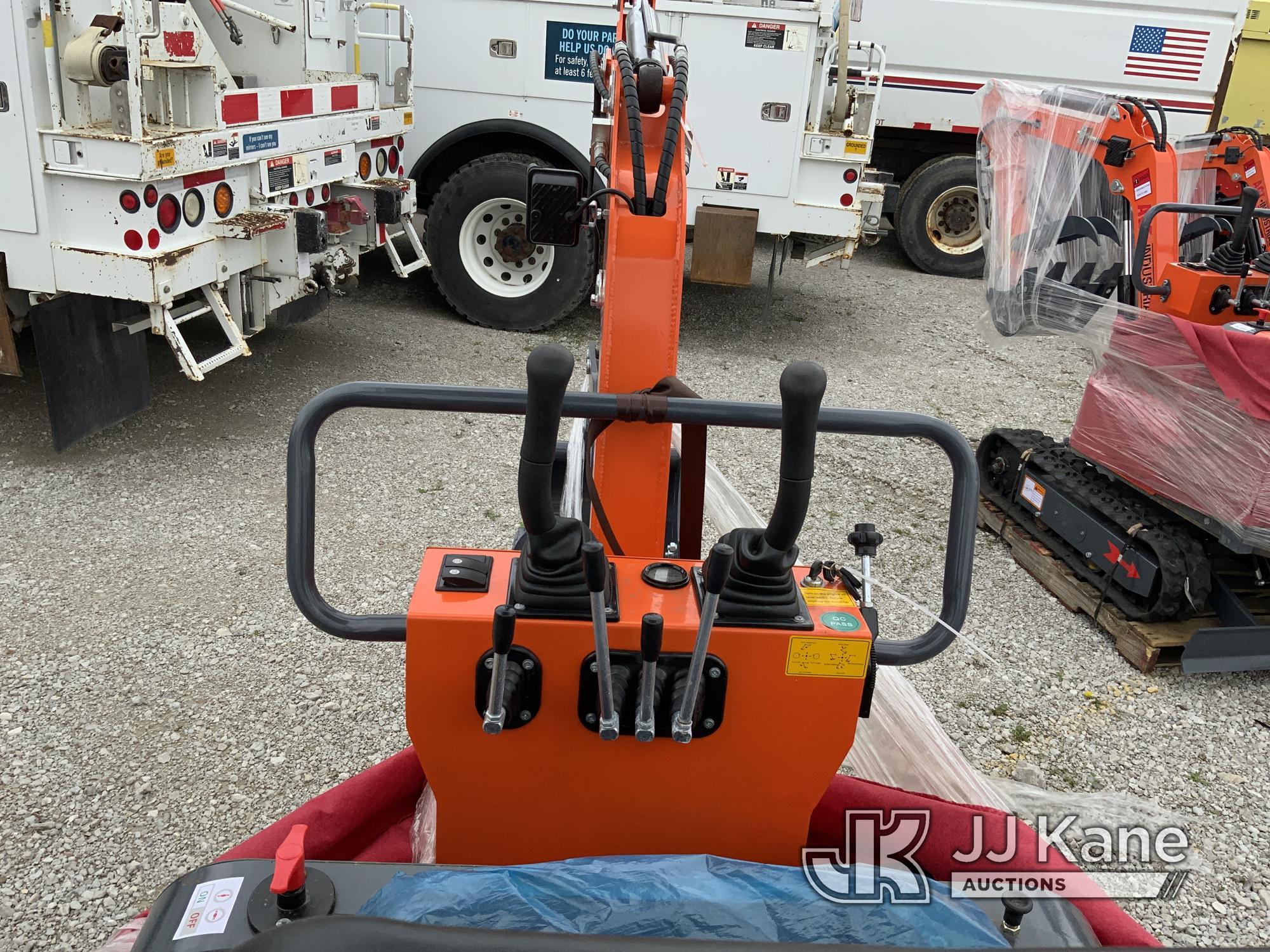 (Fort Wayne, IN) 2024 AGT LH12R Mini Hydraulic Excavator New) (Condition Unknown