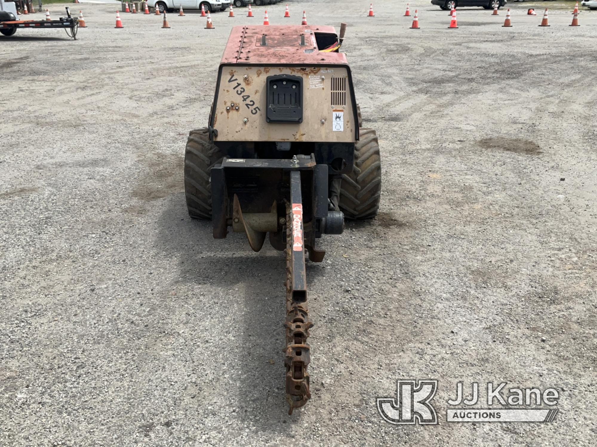 (Plymouth Meeting, PA) 2006 Ditch Witch 410SX Rubber Tired Vibratory Cable Plow/Trencher Runs, Moves