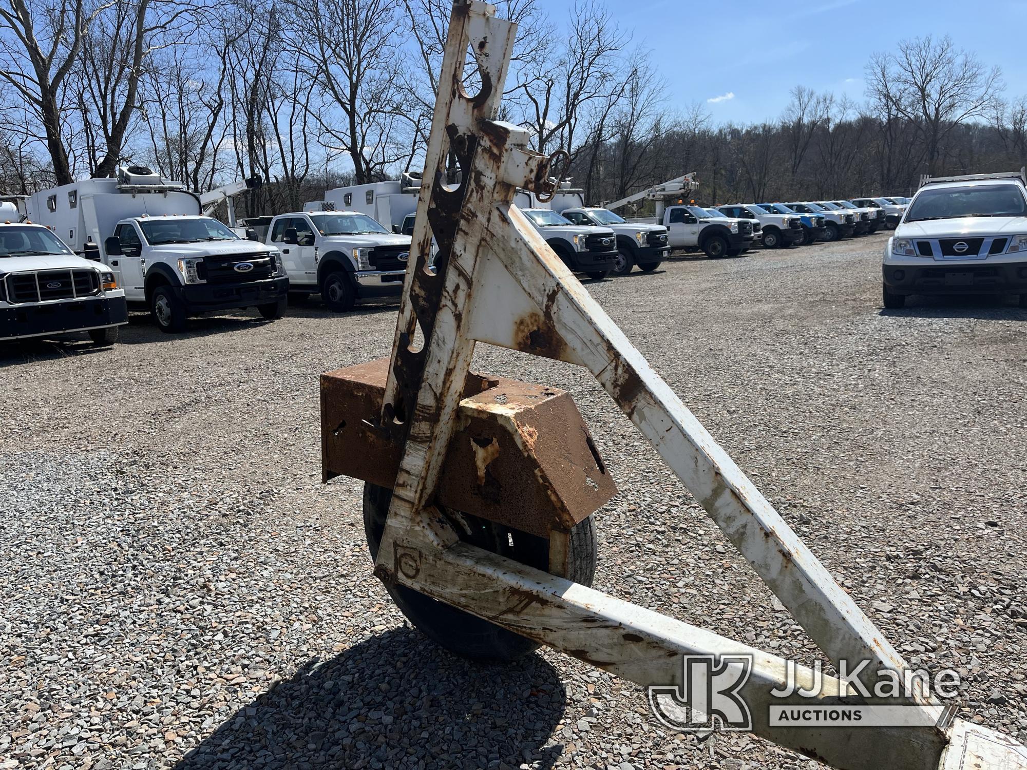 (Smock, PA) 2012 Slabach Wheeler Reeler I-85 Reel Trailer Broken Jack, Rust Damage