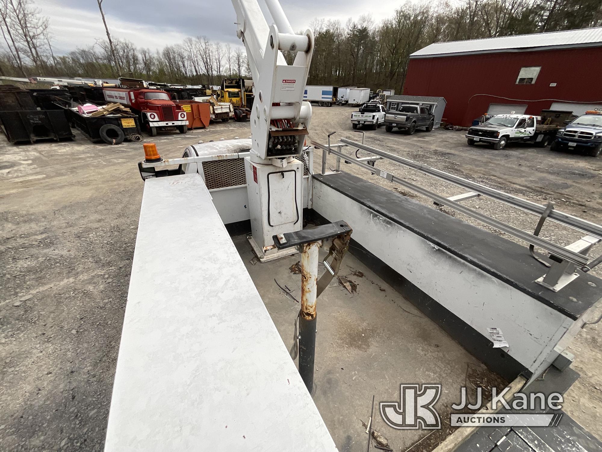 (Catskill, NY) ETI ETC40IH, Articulating & Telescopic Bucket Truck mounted behind cab on 2016 RAM 55