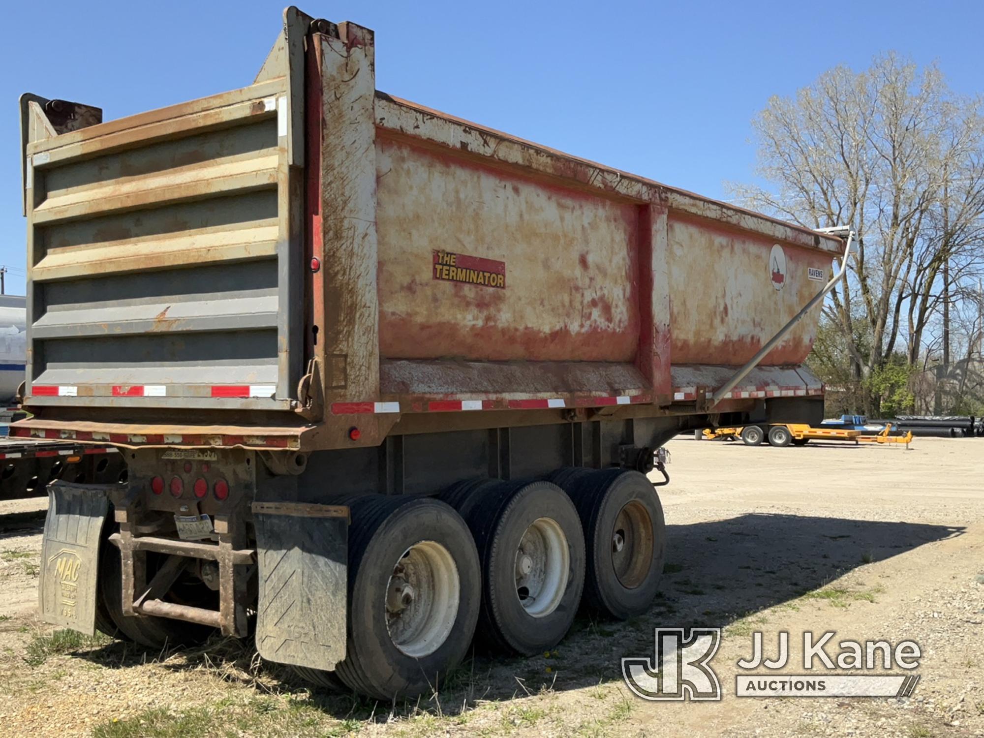 (Charlotte, MI) 2001 Ravens Tri-Axle Steel Dump Trailer