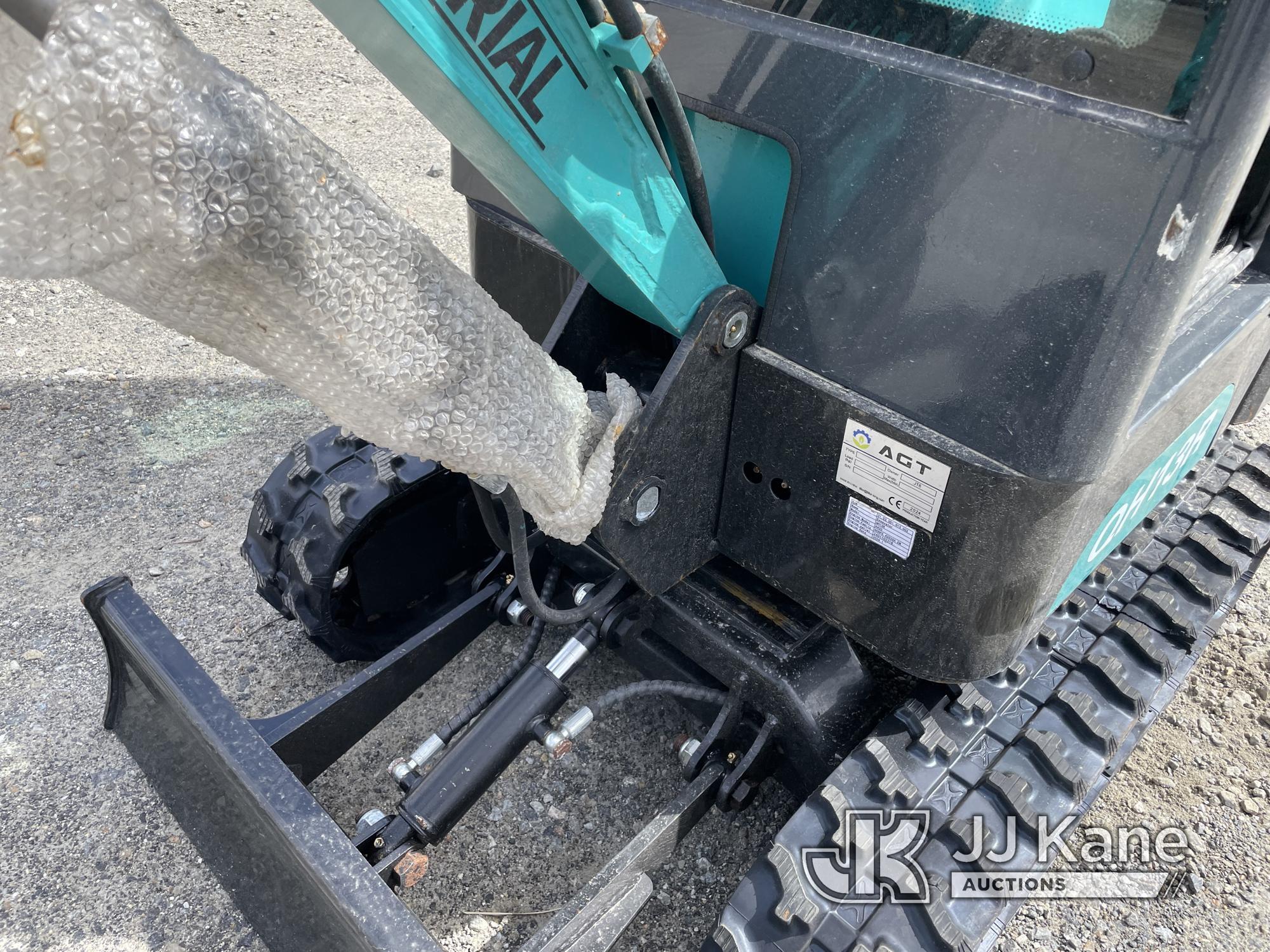 (Shrewsbury, MA) 2024 AGT QH13R Mini Hydraulic Excavator New/Unused