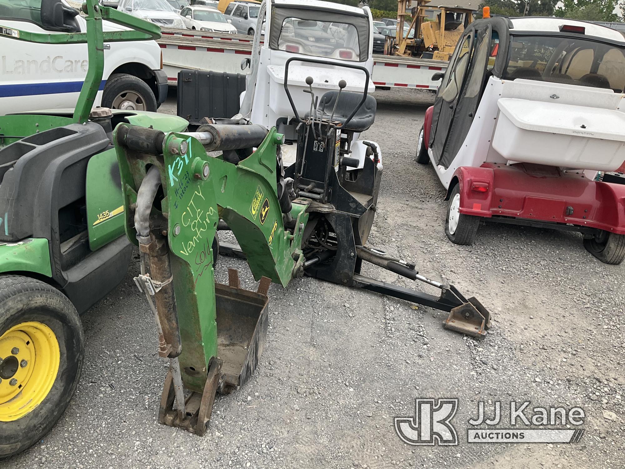 (Jurupa Valley, CA) John Deer Back Hoe Hydraulic Backhoe Attachment Operation Unknown