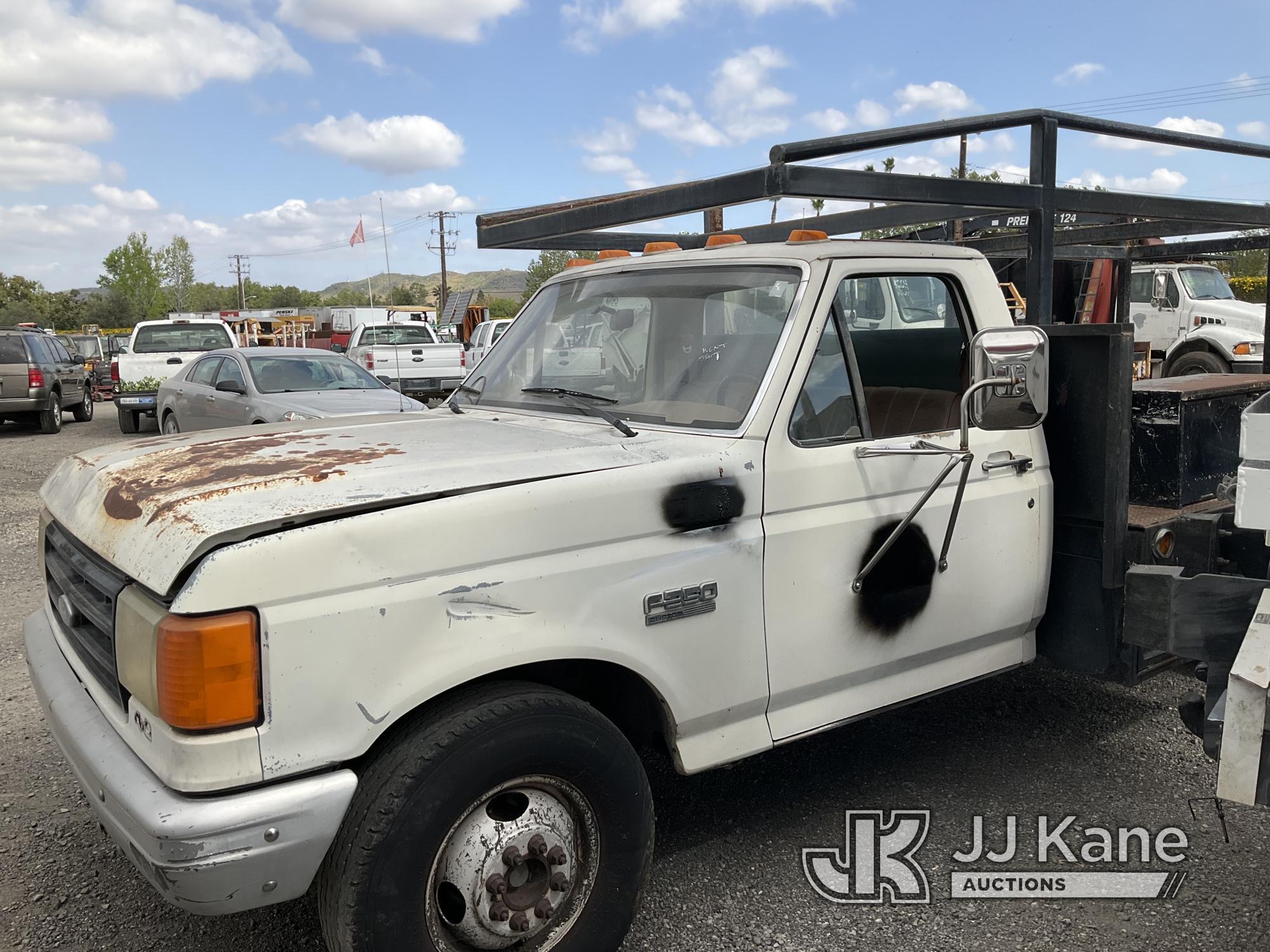 (Jurupa Valley, CA) 1987 Ford F350 Cab & Chassis Cranks Does Not Start, Missing GVWR Sticker