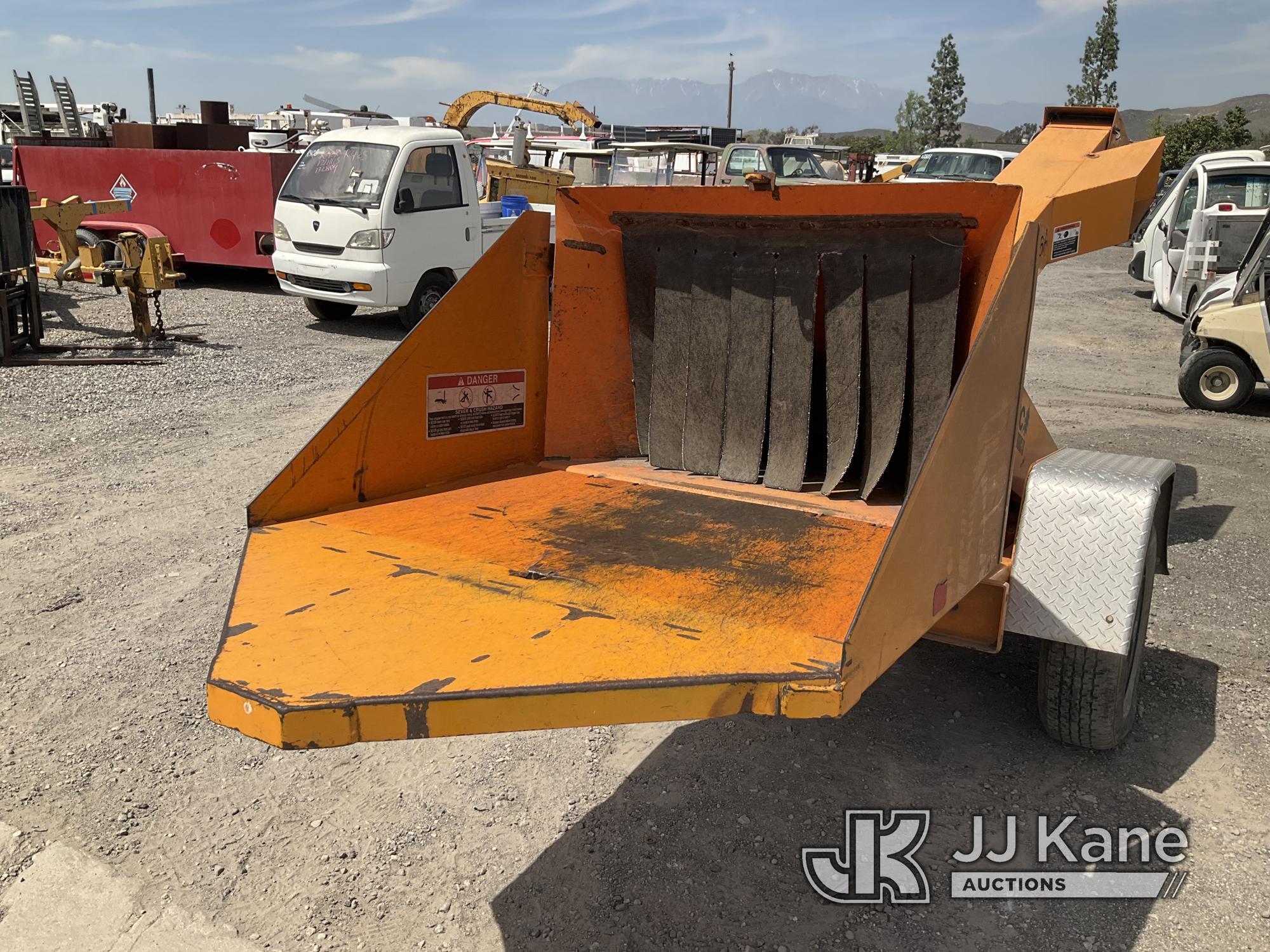 (Jurupa Valley, CA) 2010 Altec WC126A Chipper (12in Drum) Application for Special Equipment, Runs &