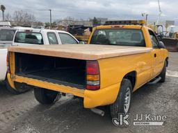 (Jurupa Valley, CA) 2006 GMC SIERRA 1500 Pickup Truck Wrecked, Not Running, No Key, Missing Parts, B