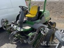 (Ephrata, WA) John Deere 7500 PCFM Lawn Mower Runs & Moves