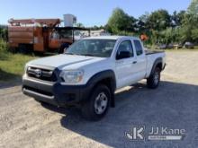 2015 Toyota Tacoma 4x4 Extended-Cab Pickup Truck Runs & Moves, Jump To Start, Rust & Body Damage) (I