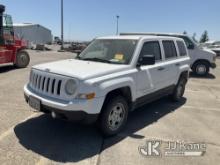 2013 Jeep Patriot 4x4 4-Door Sport Utility Vehicle Not Running, Condition Unknown) ( Seller States: 