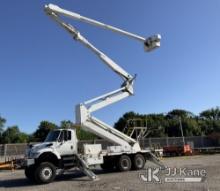 Altec AM900-E100, Double-Elevator Bucket Truck rear mounted on 2003 International 7400 6x4 Flatbed/U