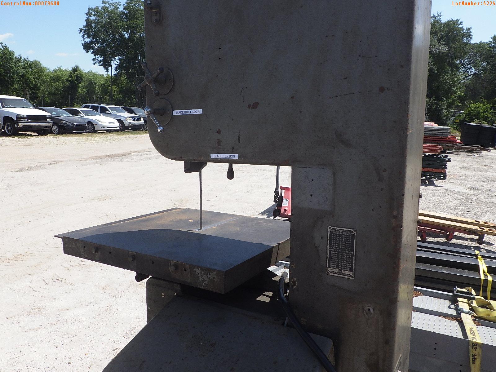 5-04224 (Equip.-Metal work)  Seller:Private/Dealer DO ALL ML DBW1 BAND SAW