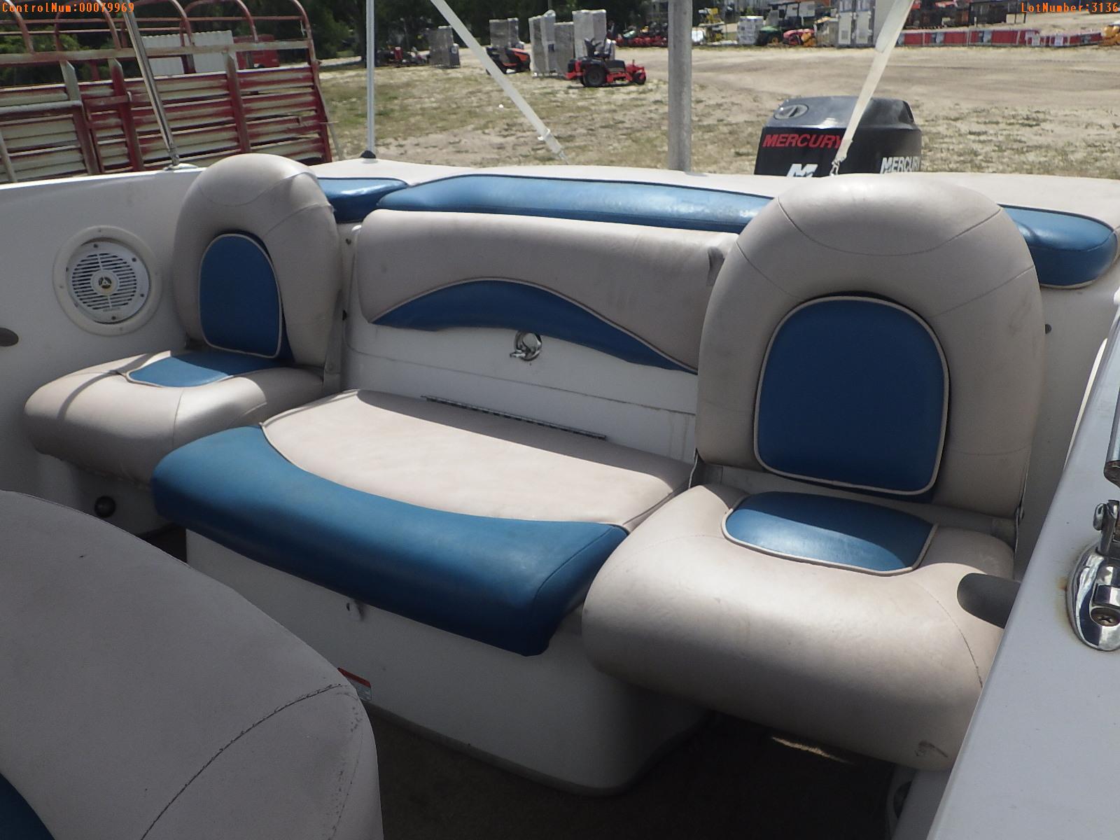 5-03136 (Vessels-Side console)  Seller:Private/Dealer 2006 BUJ TAHOE