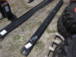 5-01532 (Equip.-Implement misc.)  Seller:Private/Dealer PAIR OF 8 FOOT PALLET FO