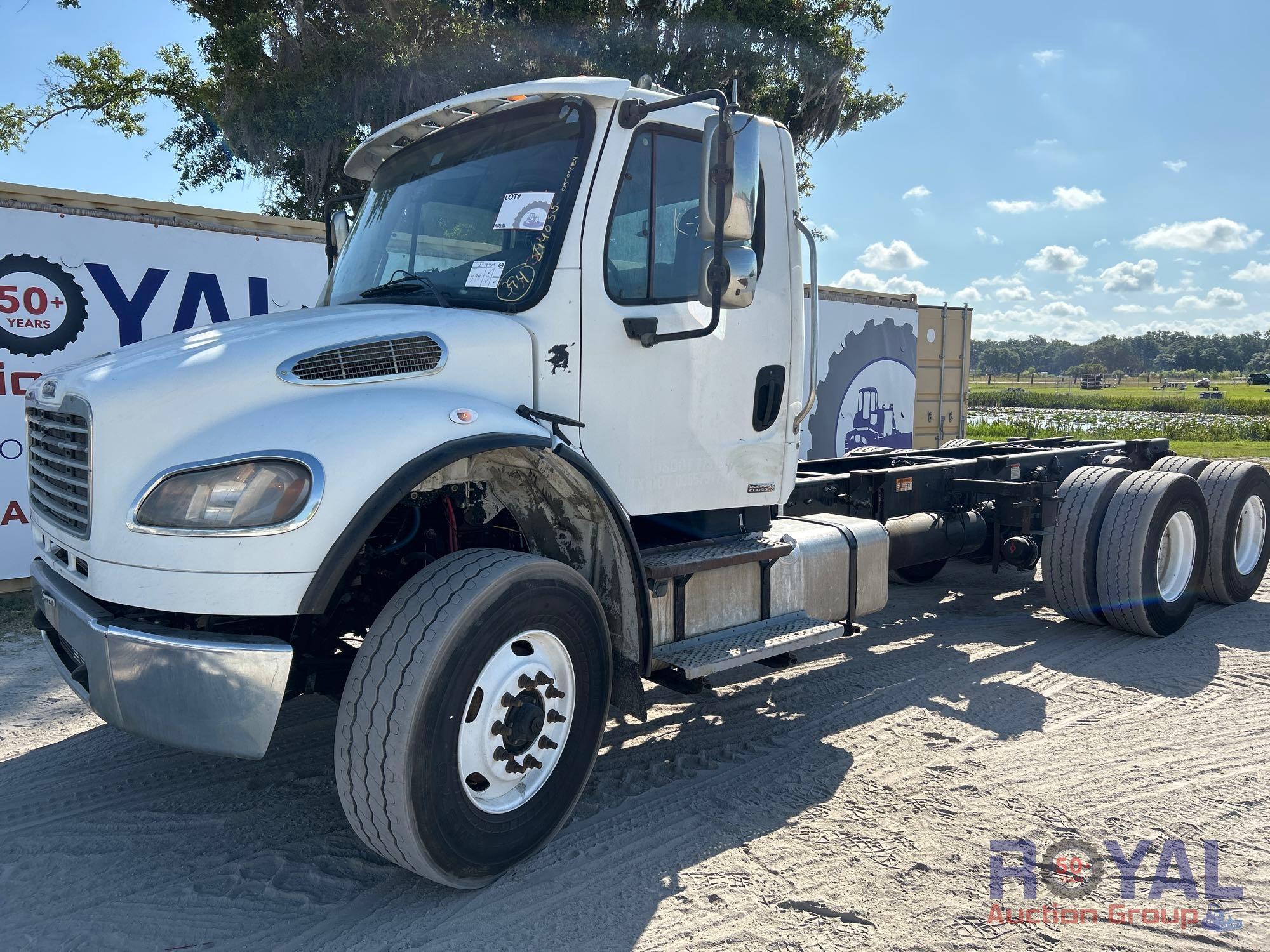 2010 Freightliner T/A Cab and Chassis Truck