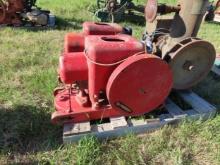 1945 International LBA 1 1/2-2hp Stationary Gas Engine