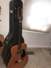Yamaha guitarFG 230 with case