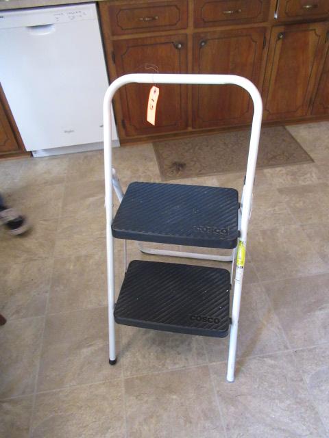 STEP STOOL