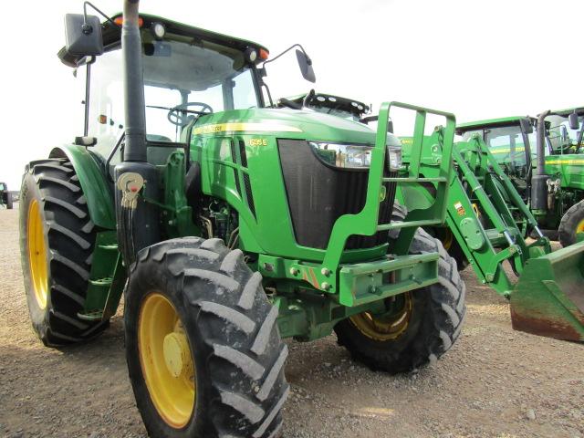 1803 6135E JOHN DEERE '19 C/A MFD POWER REVERSER W/JOYSTICK LOADER READY 460/85R38 3523HRS 3523 S/N: