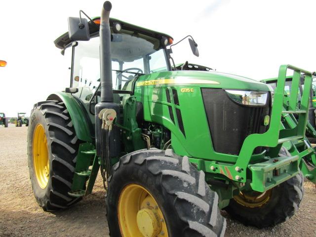 1803 6135E JOHN DEERE '19 C/A MFD POWER REVERSER W/JOYSTICK LOADER READY 460/85R38 3523HRS 3523 S/N: