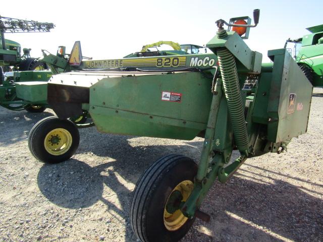 1963 820 JOHN DEERE MO-CO W/PTO 540 S/N:E00820X988168