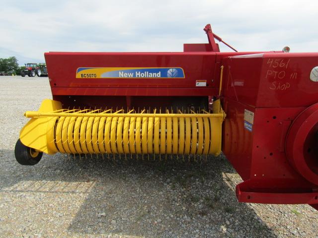 4561 BC5070 NEW HOLLAND SQUARE BALER W/540 PTO