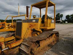 9302 D3C CAT DOZER 575 HOURS SHOWING