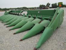 4712 612C JOHN DEERE 12 ROW CORN HEAD