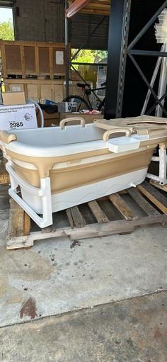 European Folding Bathtub - Good for Soaking or Taking Cold Plunges - New, In Box