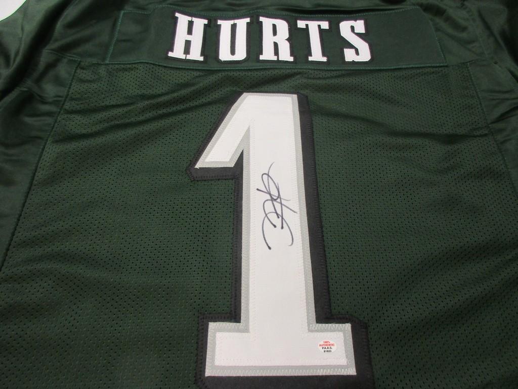 Jalen Hurts of the Philadelphia Eagles signed autographed football jersey PAAS COA 823