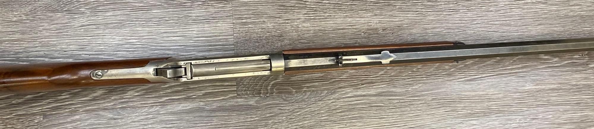 WINCHESTER MODEL 94 "WINCHESTER CLASSIC" 30-30 CALIBER LEVER ACTION RIFLE