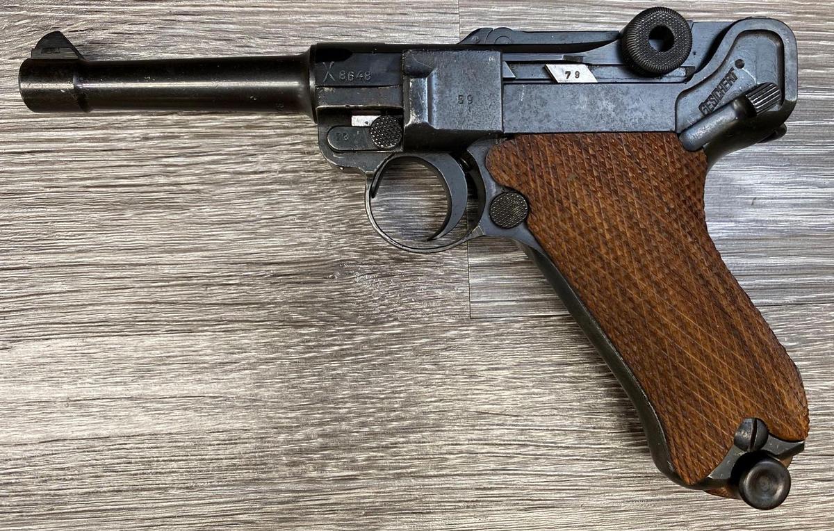 1940 DATED MAUSER S/42 LUGER P08 9MM SEMI-AUTO PISTOL WITH HOLSTER